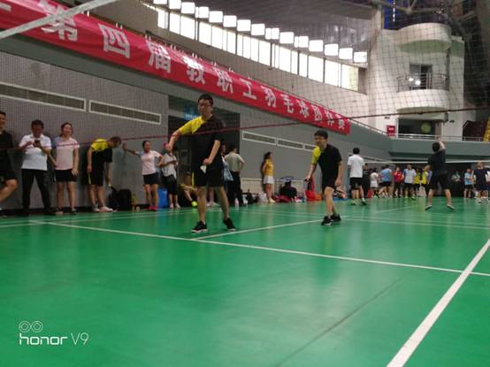 說(shuō)明: E:\photo\2019年\20190423-24-羽毛球\IMG_20190424_165859.jpg
